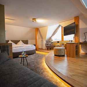 Dreibettzimmer